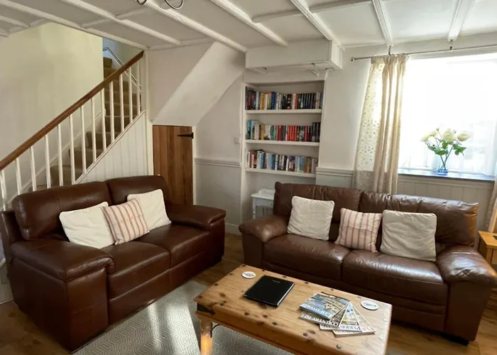 Spring Garden Cottage